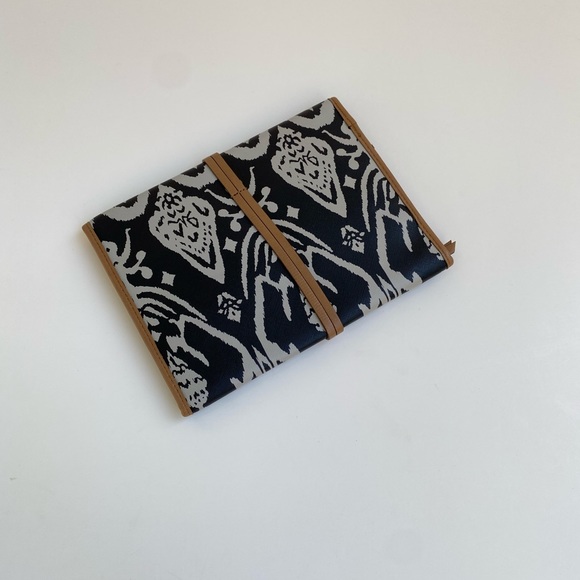 Stella and Dot Travel Jewellery Case - Picture 2 of 7